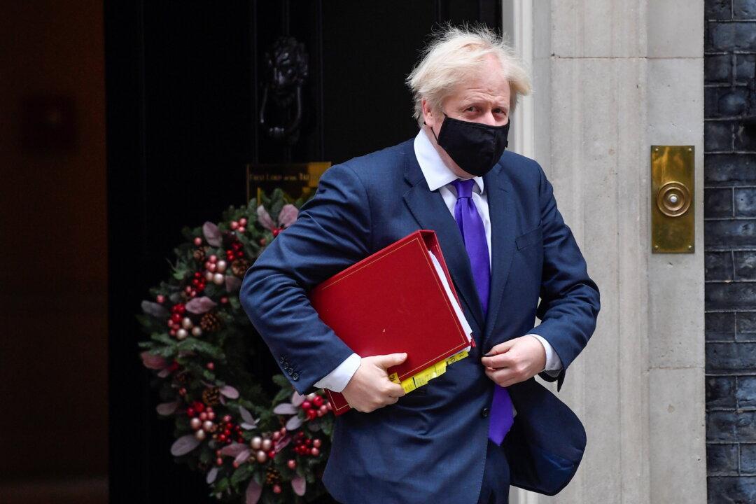 Boris Johnson Hails ‘Huge Step Forward’ as UK Begins Vaccine Roll-Out