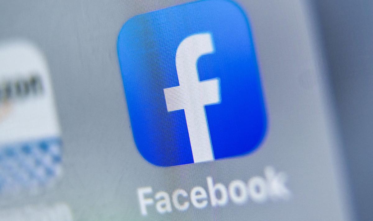 Facebook to Reduce Political Content on Platform