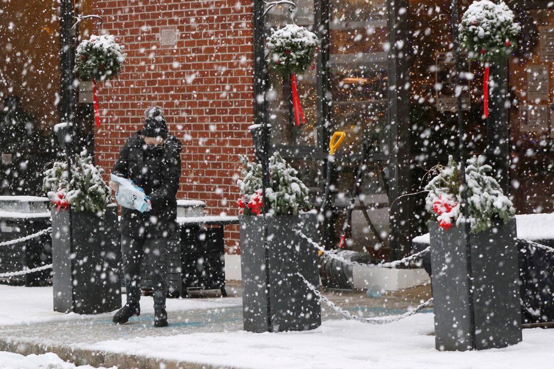 Lights Go Out, Roads Dicey As Wintry Storm Batters Northeast