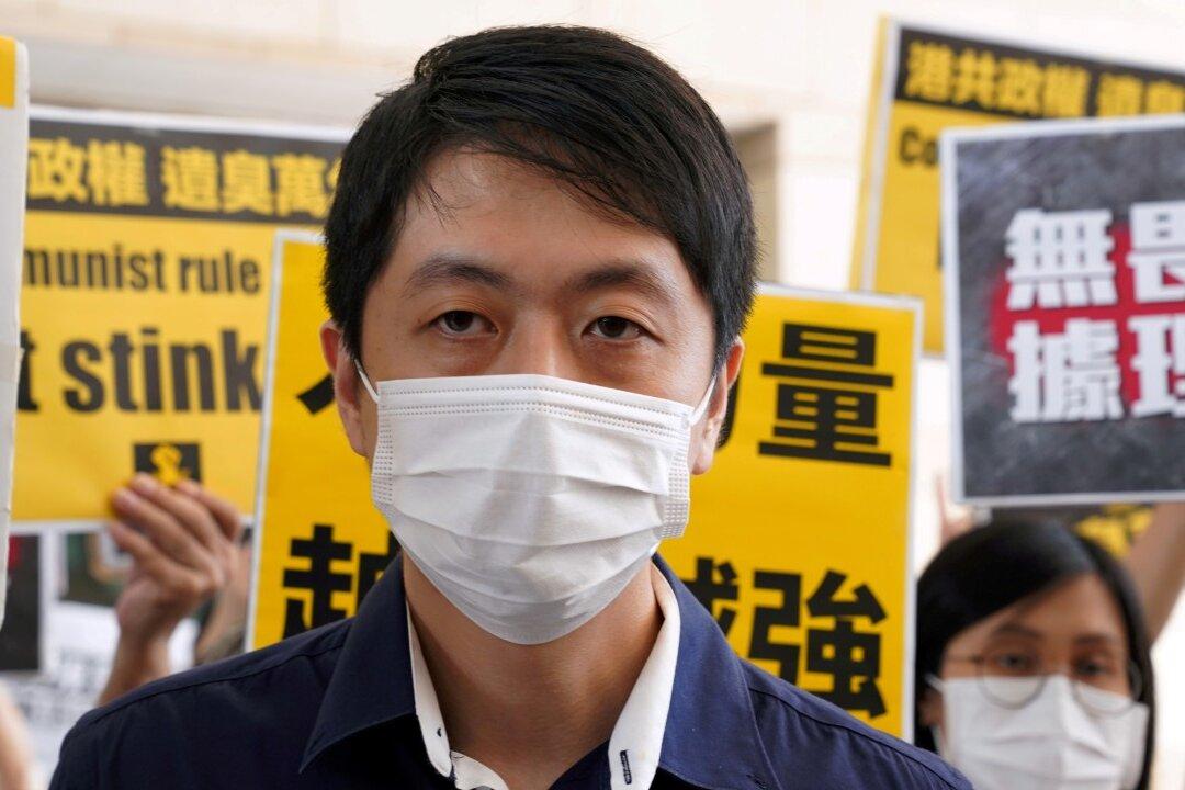 Former HK Lawmaker Arrives in Australia to Lobby for Firmer Action Against Beijing