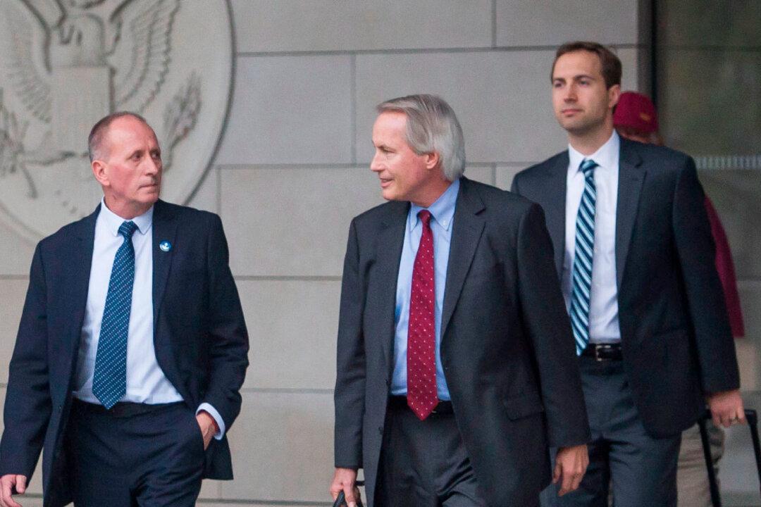 Attorney Lin Wood Says Georgia State Bar Trying to Discipline Him