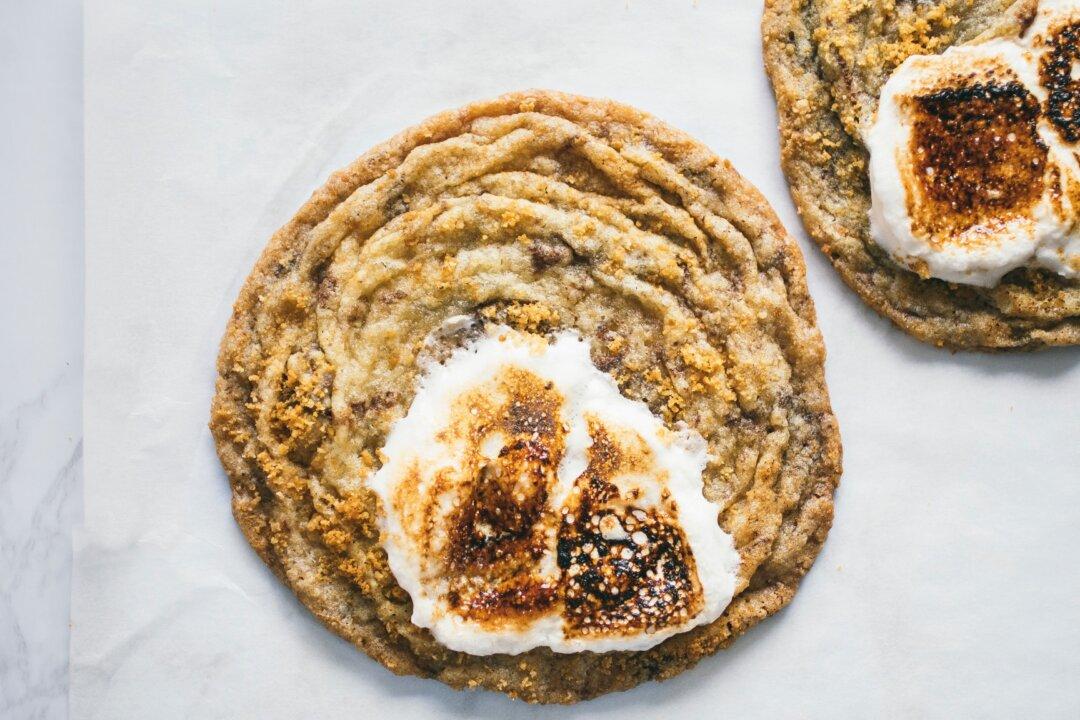 Pan-Banging S’mores Cookies
