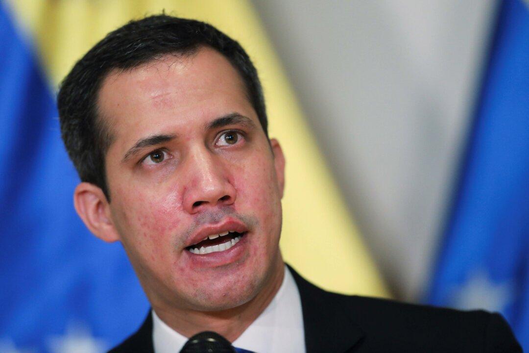 ‘Vote for What’?: Venezuelan Opposition Boycotts Parliamentary Election