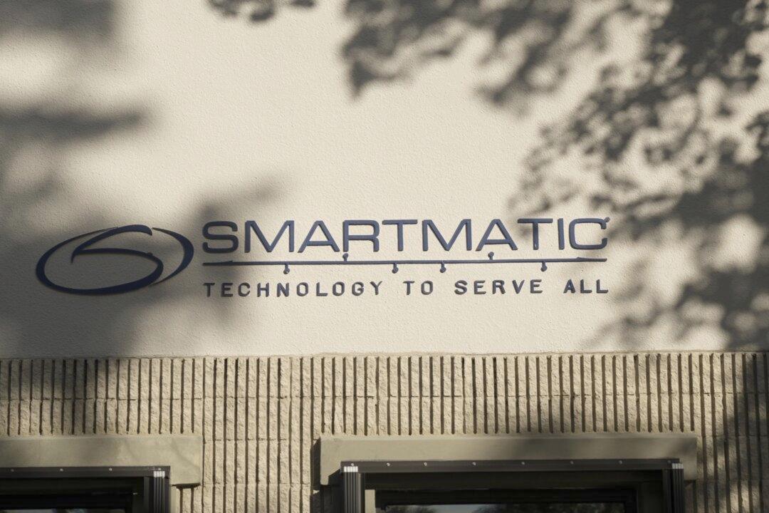 Smartmatic Sends Letters to Fox News and Newsmax, Demands Retractions