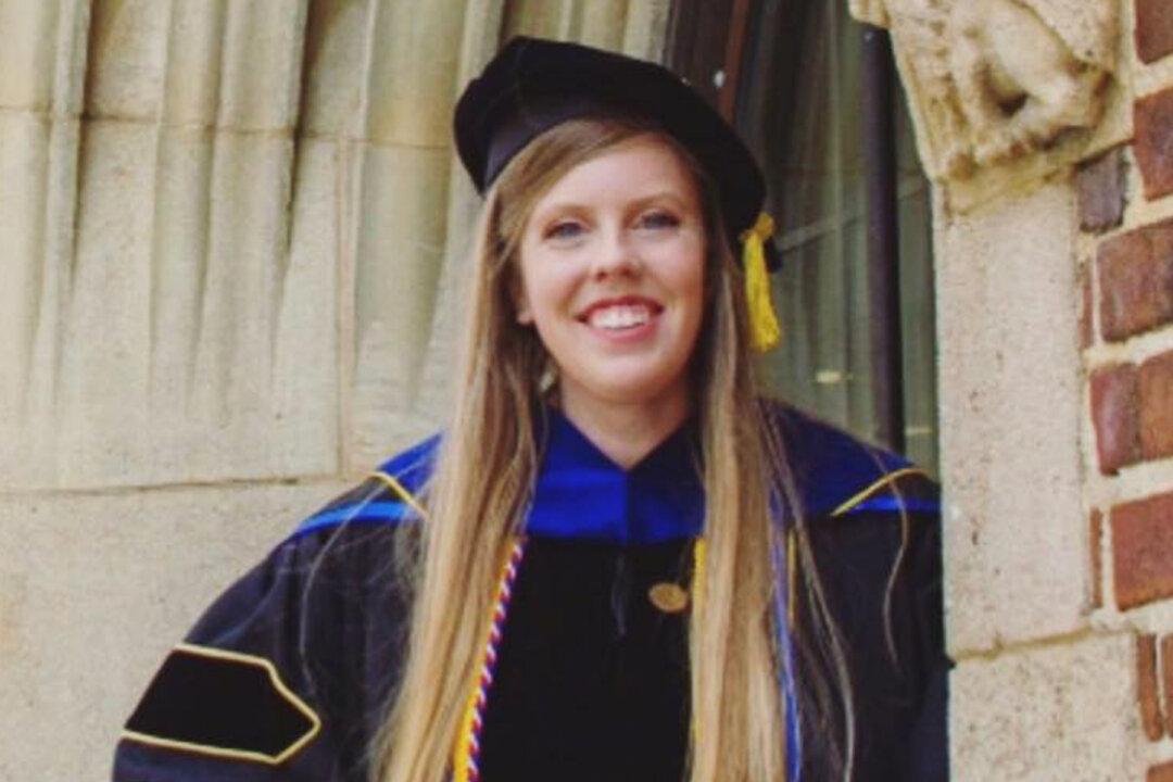 Woman With Autism Earns PhD in Social Work, Beats Naysayers to Become Assistant Professor