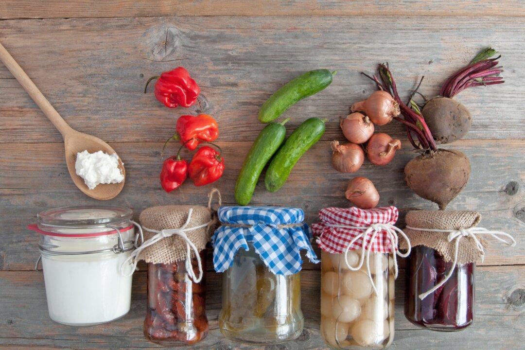 Top 5 Traditional, Fermented Anti-Aging Foods