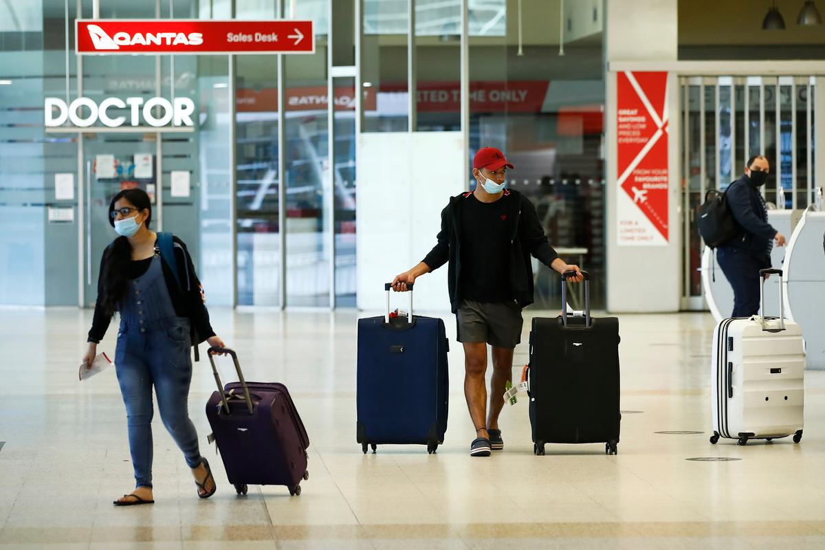 Victorian Government Fast-Tracks Bill Charging Returnees in Hotel Quarantine