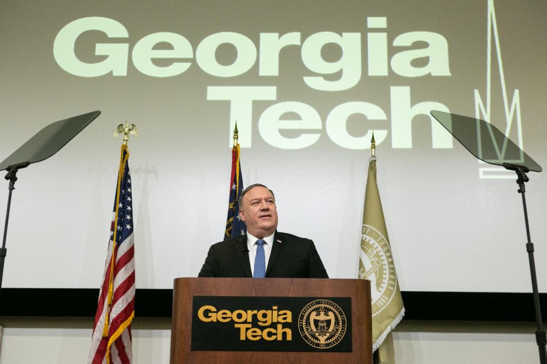 ‘Bought by Beijing’: Pompeo Warns of China’s Threats to US Colleges