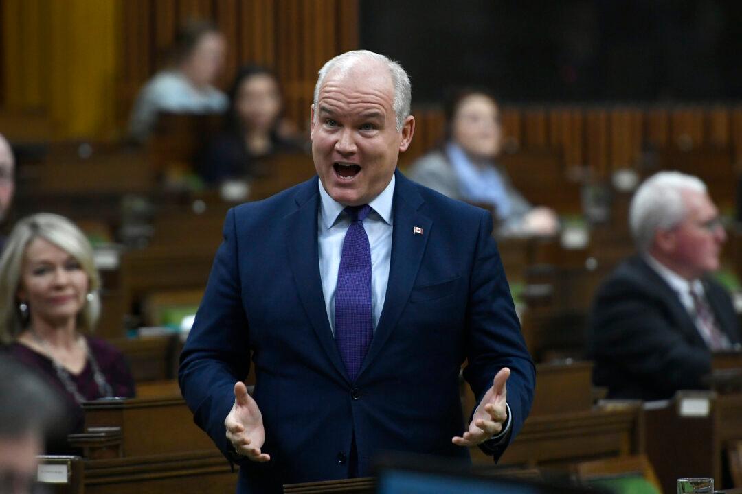 Conservatives Criticize Liberals for Pushing to ‘Train Chinese Troops’ in Canada