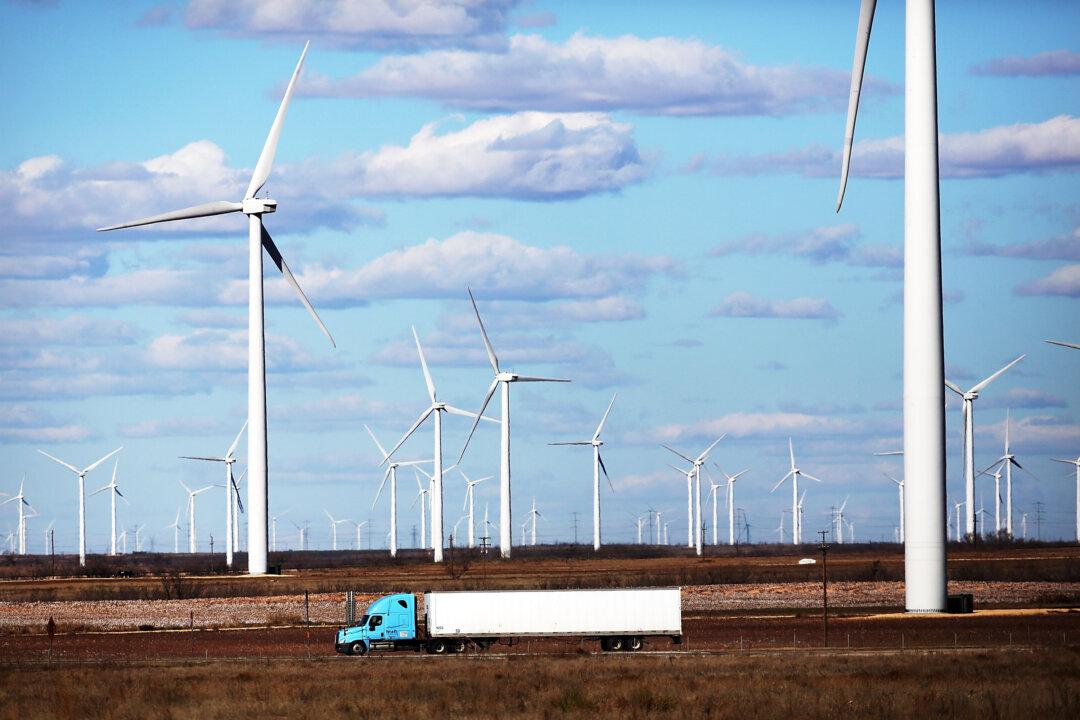 Texas Lawmakers Ask Public Utility Commission to Put the Brakes on Power Market Redesign
