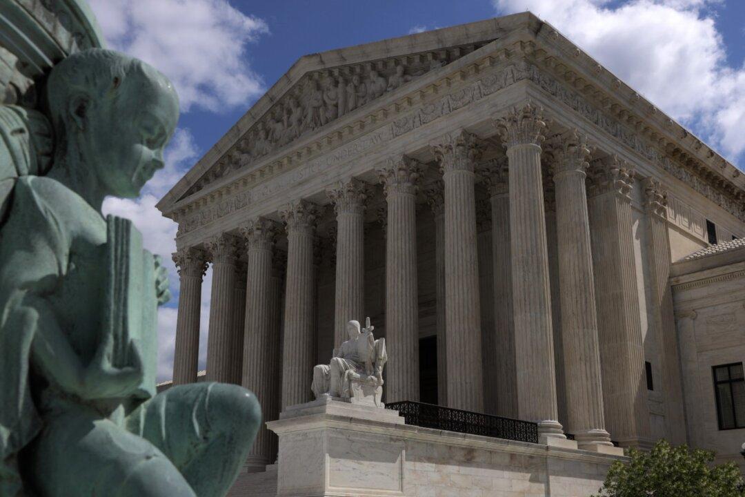 Supreme Court Rules for Worshipper in California on Church Restrictions