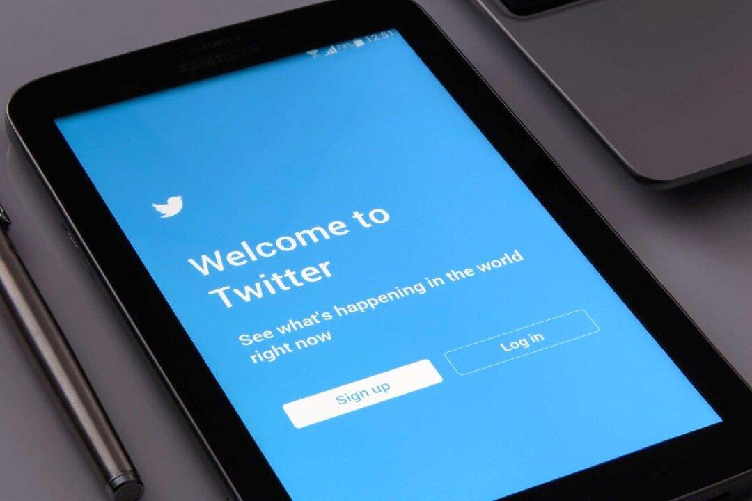Online Censorship Cancels the Right of Free Speech