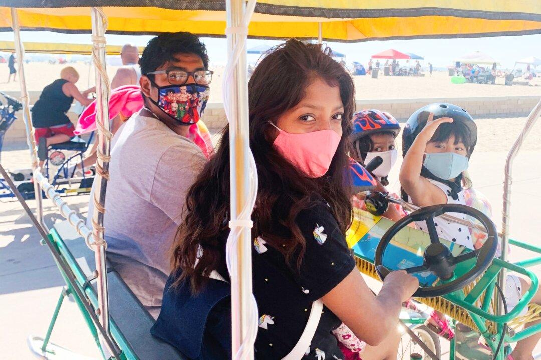 Newport Beach Crash Victims’ Daughters ‘Destroyed’ by Alleged DUI Offender