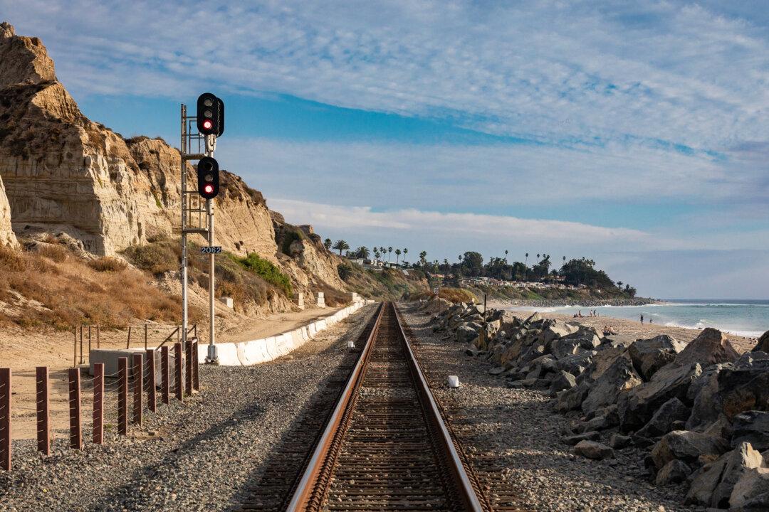Orange County Rail Service to Resume Next Week After Cliffs Shored Up