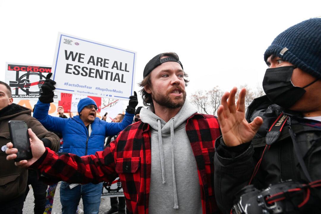 Etobicoke BBQ Restaurant to Reopen on Condition That Owner Obtain Business Licence
