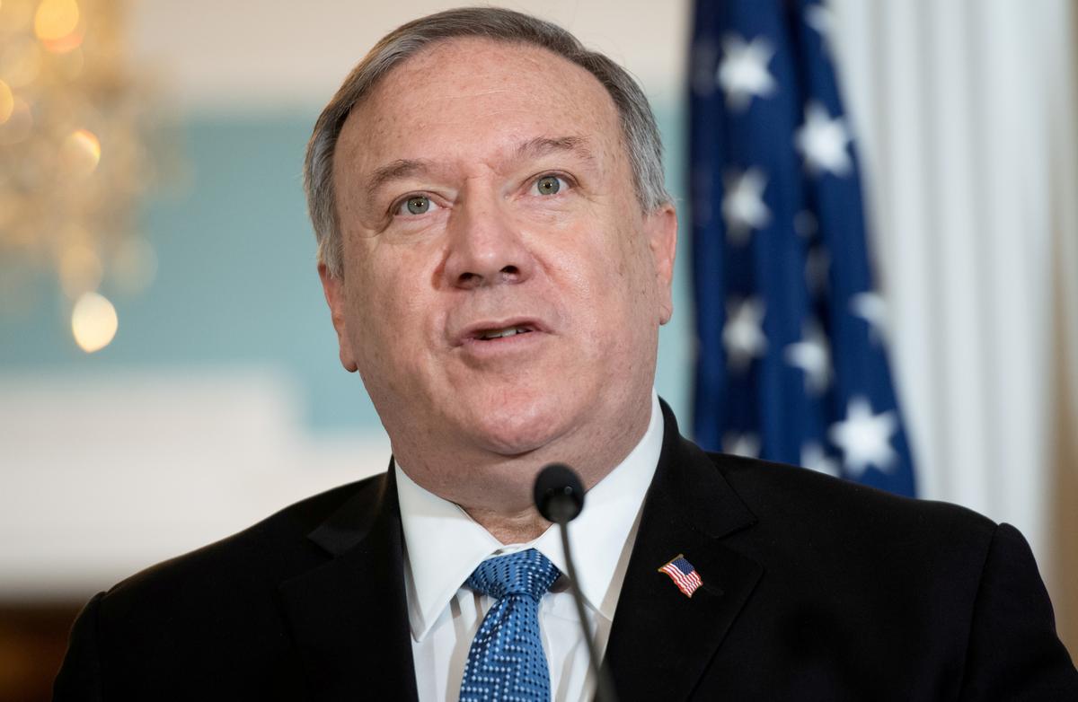 Pompeo Tells Turkey Its Purchase of Russian Missile Defense System Will Endanger US Military