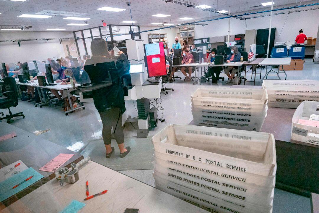 Arizona Senate Hires 4 Firms to Audit 2.1 Million Ballots From 2020 Election