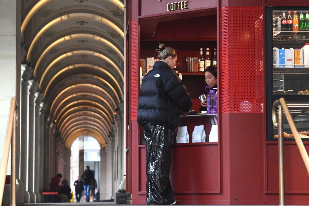 Donut King, Gloria Jeans Owner Taken to Court for Allegedly Lying to Franchisees