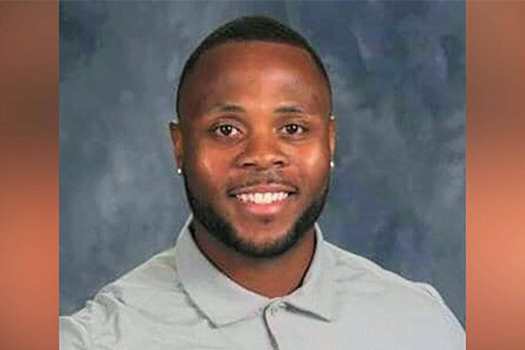 Man Leaves Painful Childhood and Gang Life Behind, Becomes Missouri’s Teacher of the Year