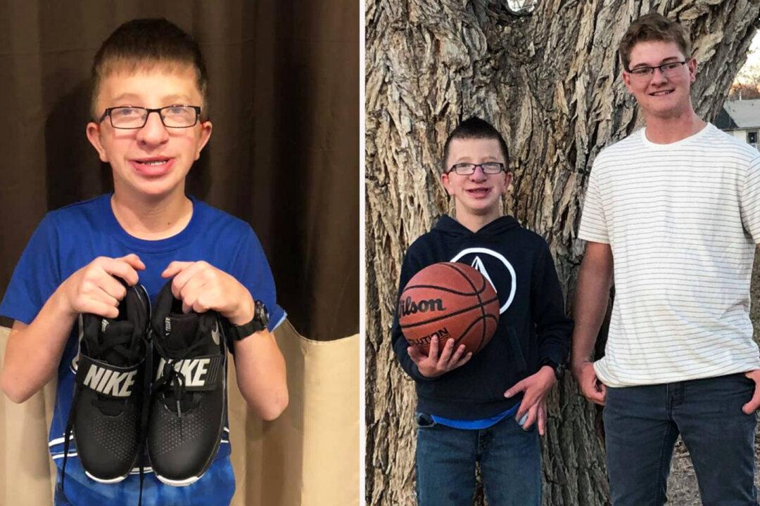 Senior in High School Buys Shoes for 8th-Grader After a Bully Puts Them in the Toilet