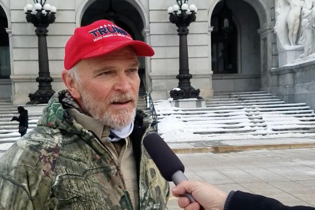 Pennsylvania Voter: ‘The Enemy Has Overplayed the Effort of Fraud’
