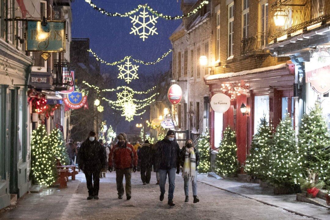 A COVID Christmas: How Canadians Are Celebrating