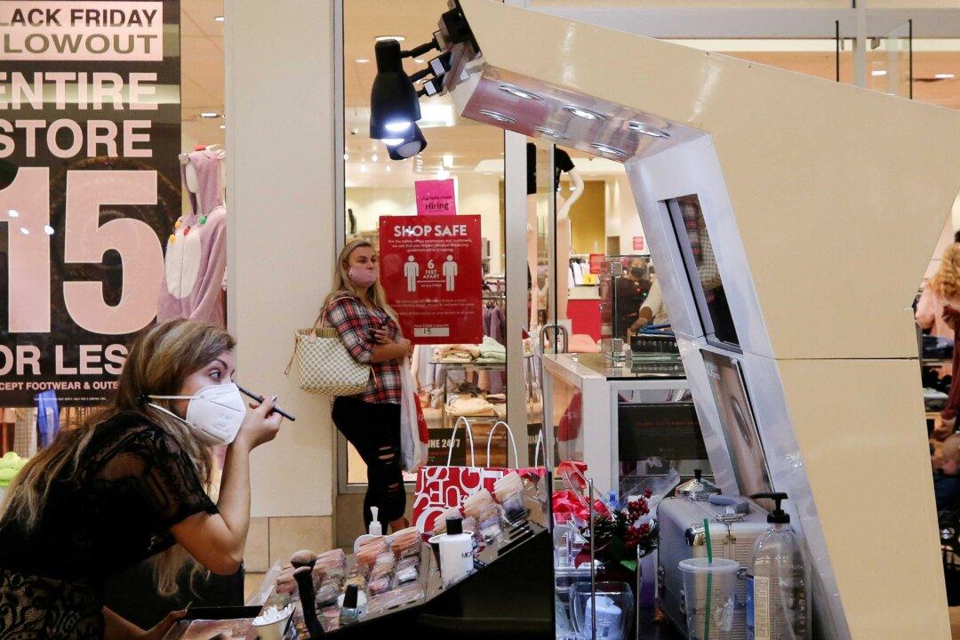 US Third-Quarter GDP Growth Revised Slightly Higher; Momentum Waning