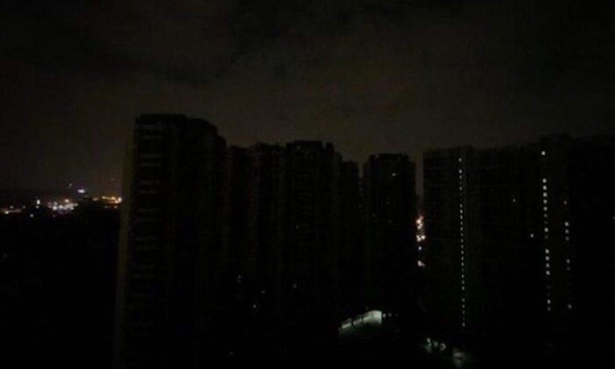 Mass Power Outages Reported in Major Cities of Southern China