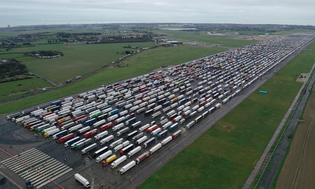 Unblocking Dover Port to Take Days Despite Drivers’ Frustration