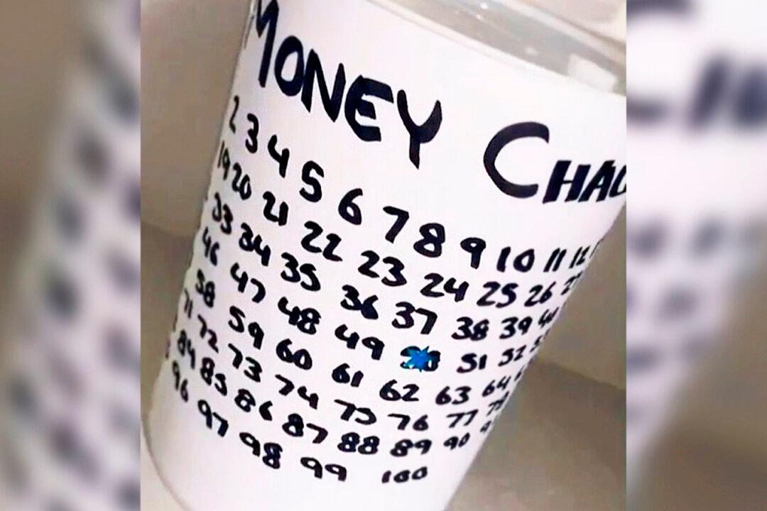 Mom Posts Viral TikTok Money Hack Teaching People to Save $5,000 in 25 Weeks