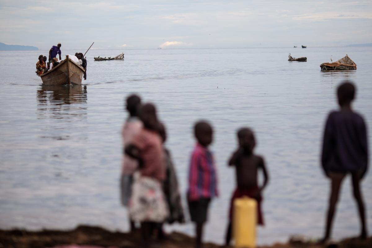 Boat Capsizes Between Uganda and Congo, Killing More Than 30
