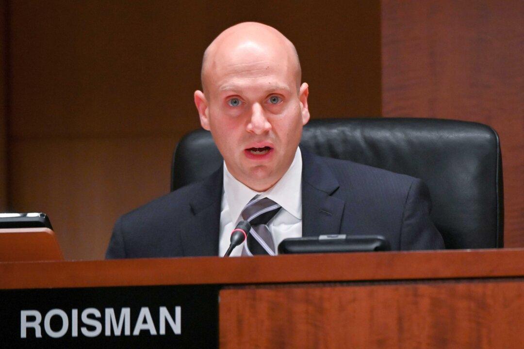 US SEC’s Peirce Congratulates Roisman as Agency’s Acting Head