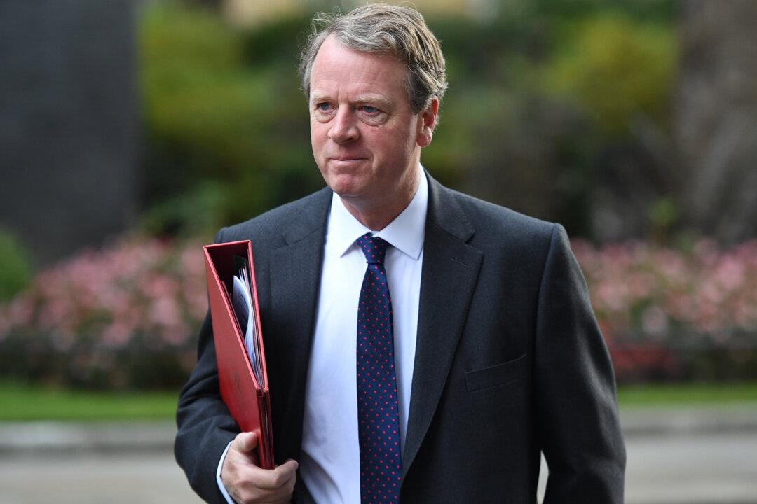 Cabinet Minister Admits to Placing Bets on General Election Date