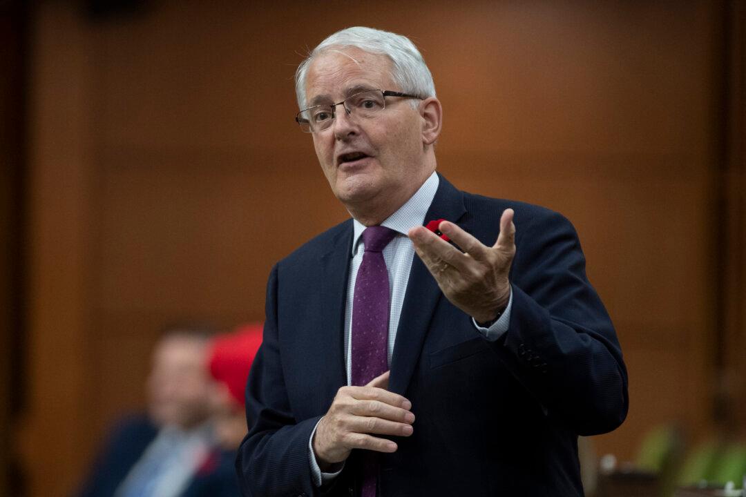 Federal Government to Invest $5 Million in Alberta Midland Railways