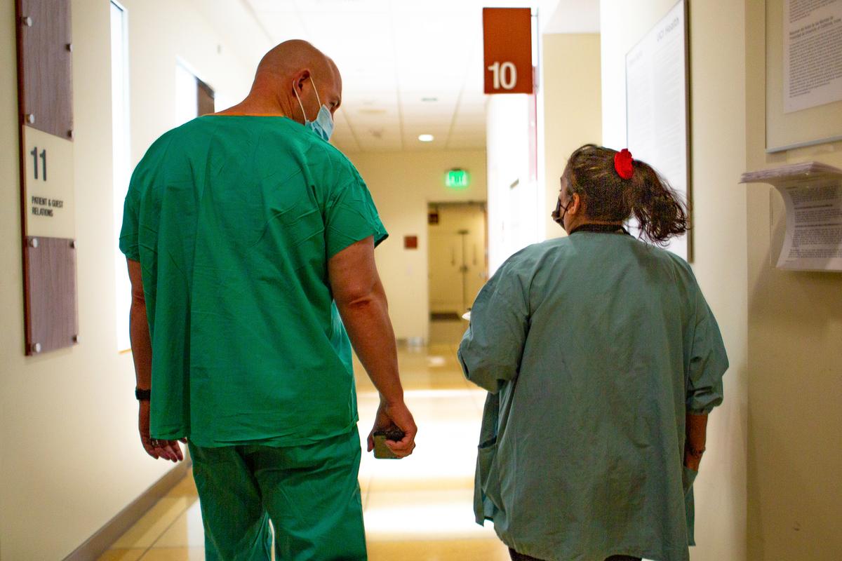 Nurses at West Hills Hospital to Start Walkout Today