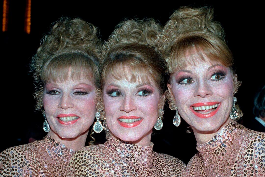 Last of Singing McGuire Sisters Dies in Vegas; Phyllis, 89