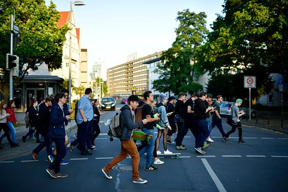 Study Finds Most Australians Fear Mobile Phone Separation