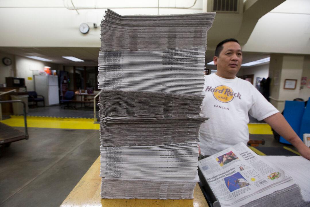 Americans’ Distrust of Media Reaches New High, Gallup Says