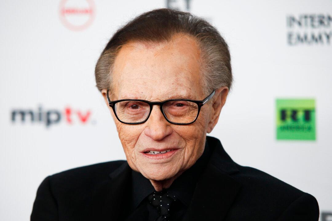 Longtime Television Host Larry King Dies at Age 87