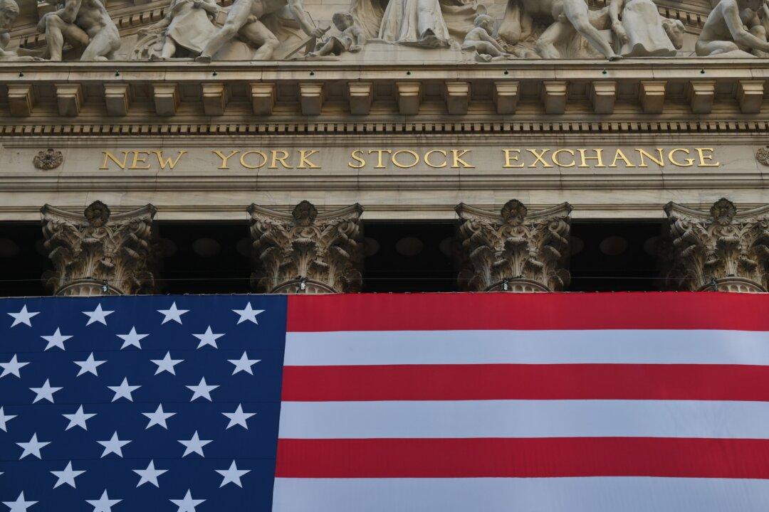 NYSE Says It No Longer Plans to Delist Chinese Telecom Giants