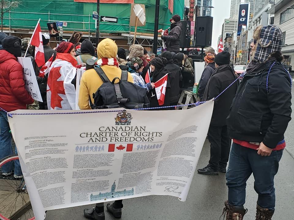 Protesters Rally at Toronto’s Dundas Square, Call on Governments to End Lockdowns