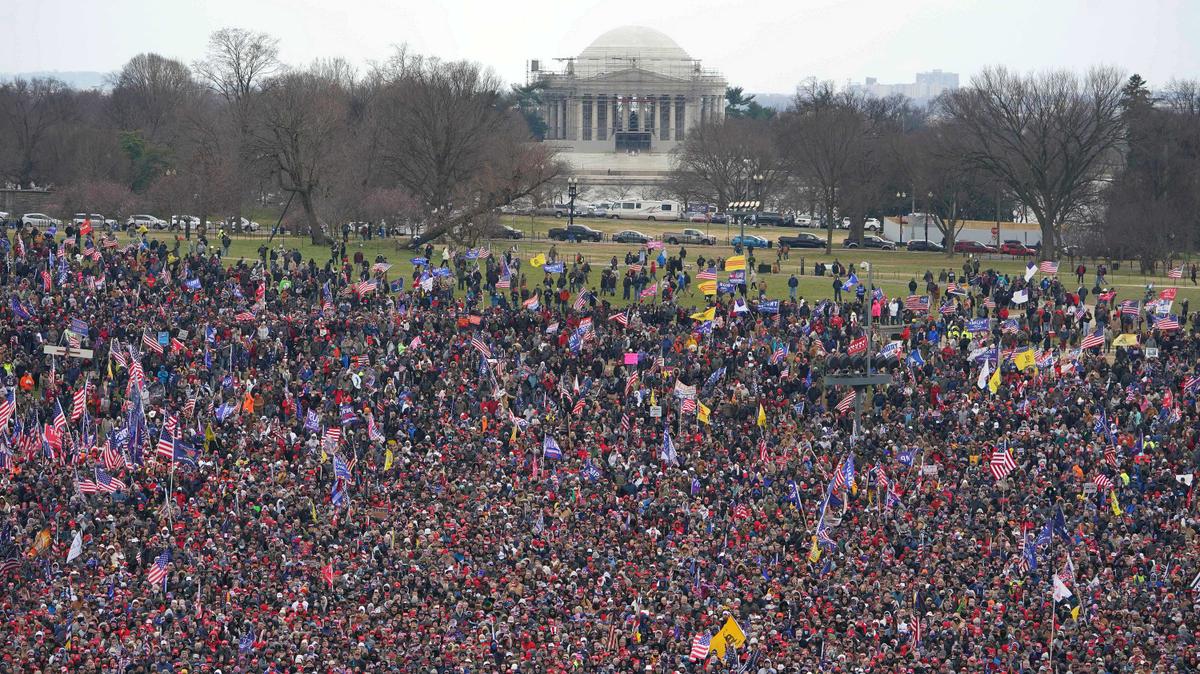 DC Mayor Issues Citywide Curfew Amid Protests, US Capitol on Lockdown