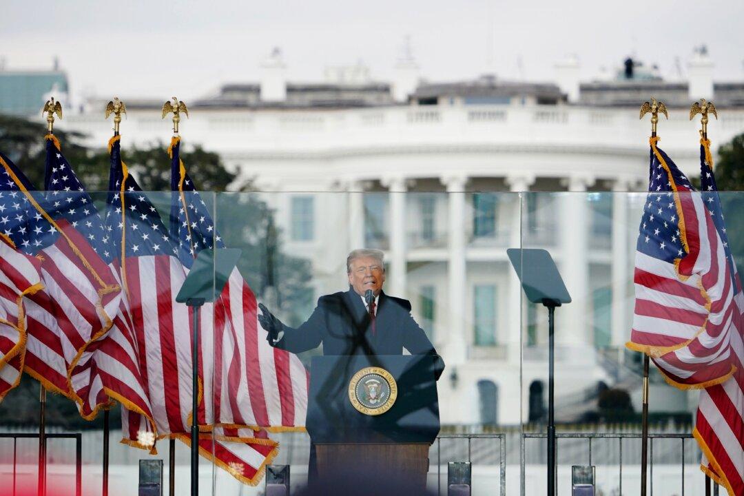 Crowd Reacts to Trump’s Rally Speech, Calls for Fair Election Process