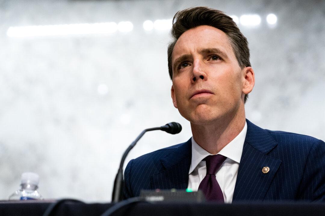 Hawley Wants Canada Added to Watchlist of Religious Freedom Violators for Pastor Arrests
