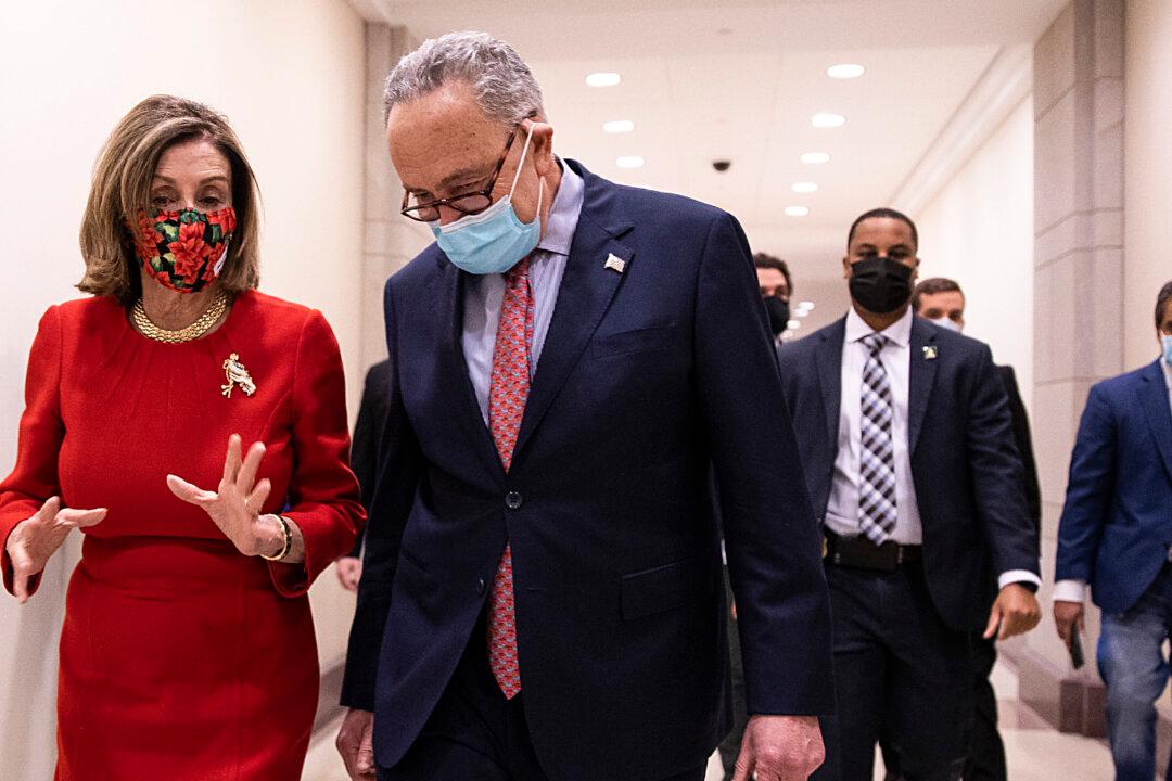 Pelosi and Schumer Say They Have Not Heard From Pence on 25th Amendment