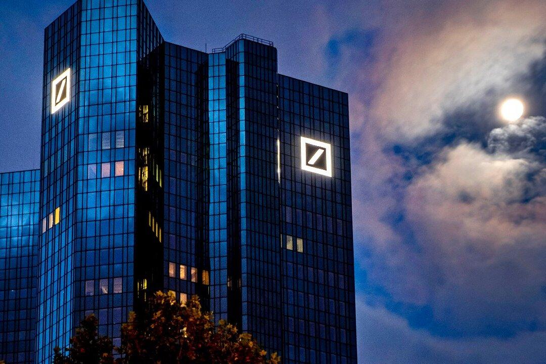 Deutsche Bank to Pay $130 Million to Avoid Bribery Charge