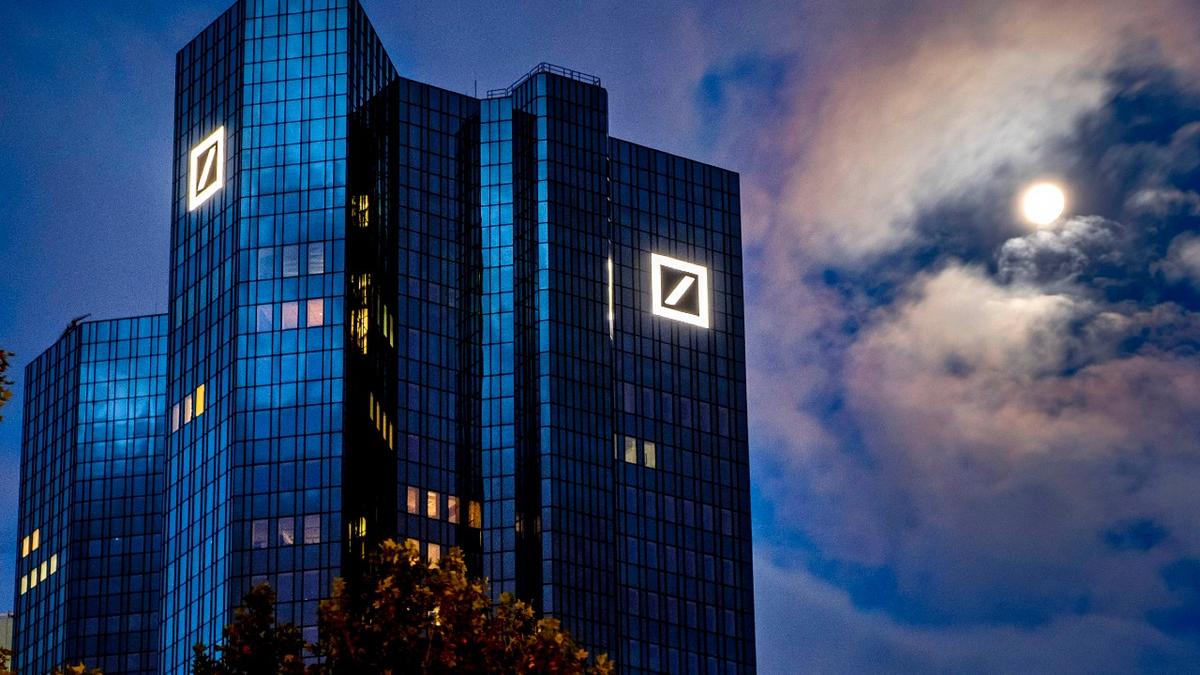 Deutsche Bank to Pay $130 Million to Avoid Bribery Charge