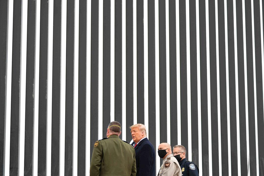 Trump Celebrates Border Wall, Immigration Achievements in Texas Visit