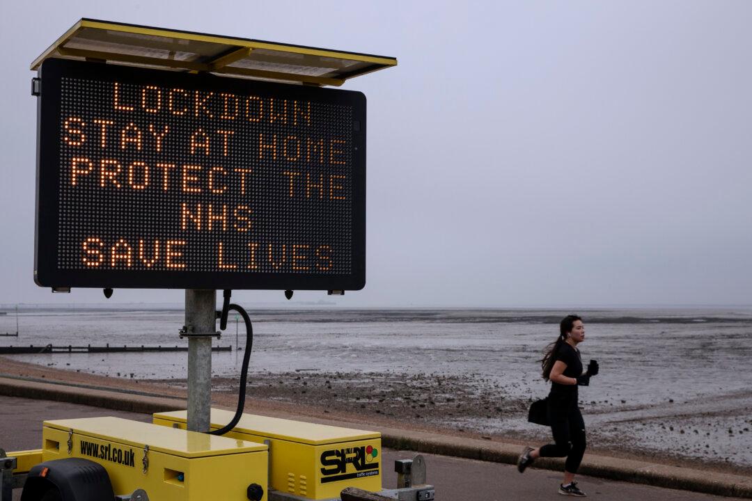 Lockdowns Caused ‘Rapid’ and ‘Lasting’ Deterioration of Brain Health in the Over-50s