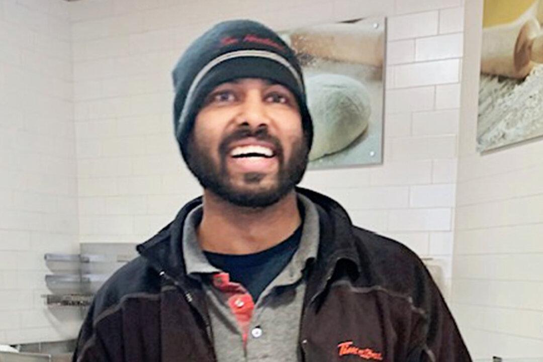 Customers Chip In to Send Favorite Tim Hortons Worker Back to College: ‘He Makes Your Day’